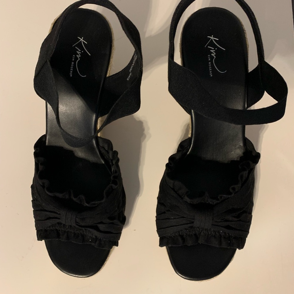 Kim Rogers Black/Tan Wedge Sandals Size 10M